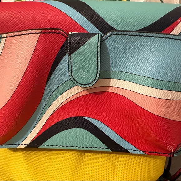 Trina Turk Multicolor 60’s theme Women's Cross-Body Bag - Picture 4 of 5